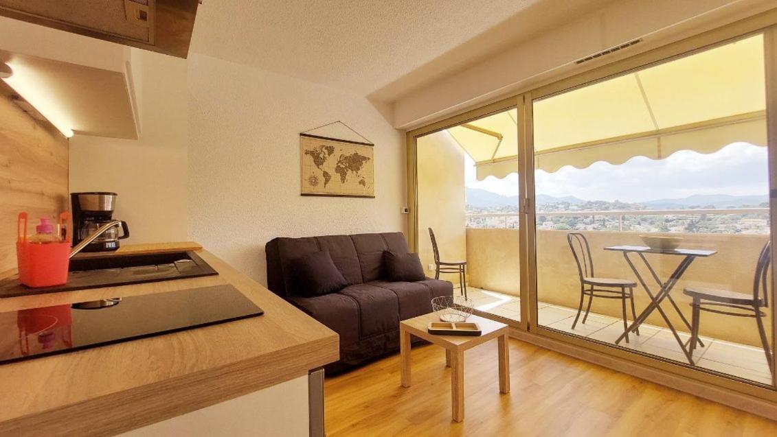 Studio Chez Nanie Residence Le Concorde Cannes Marina Mandelieu Εξωτερικό φωτογραφία